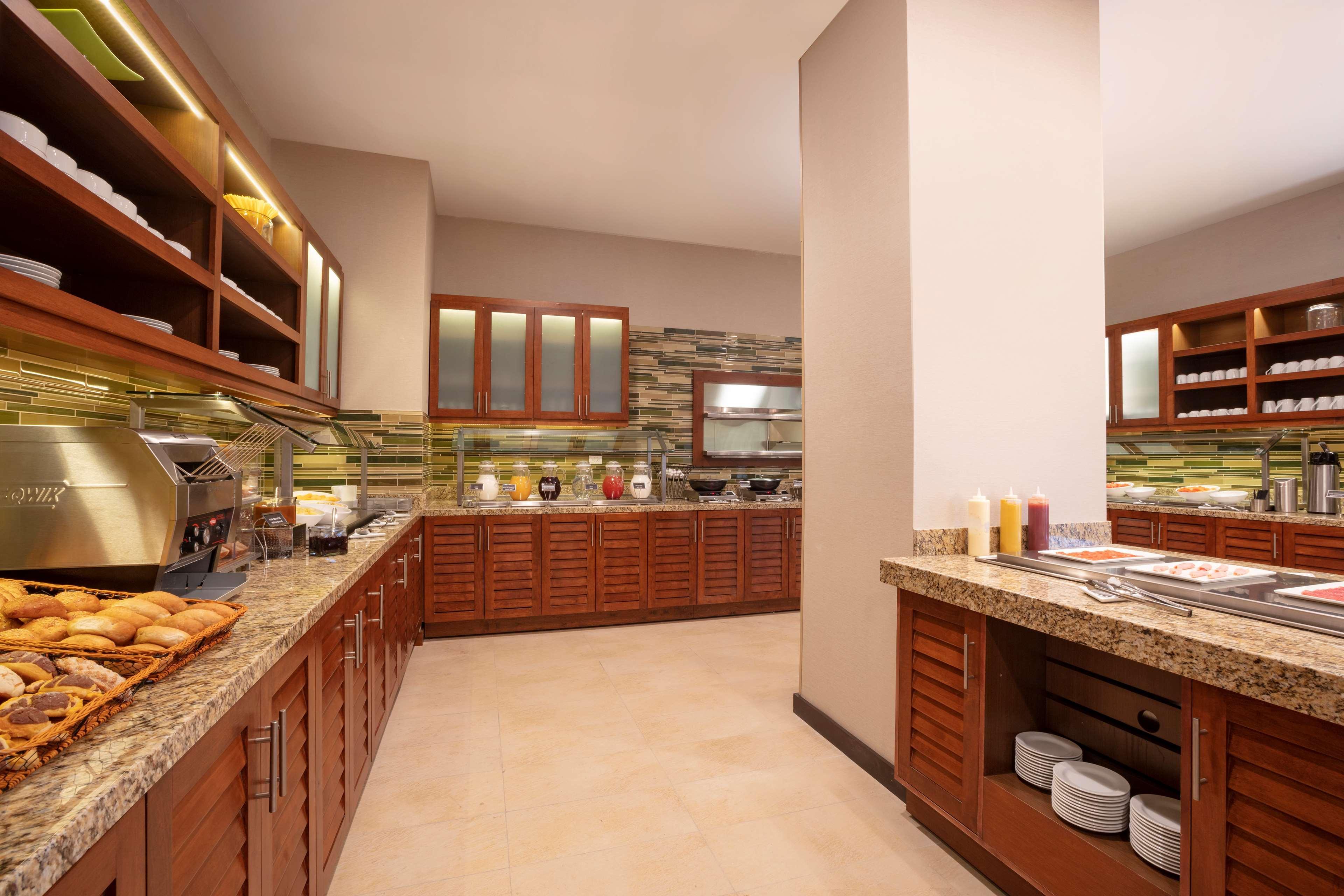 Hyatt Place Aguascalientes Bonaterra Exteriör bild